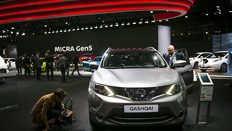 &bdquo;Nissan&ldquo; naujovės Paryžiaus automobilių parodoje
