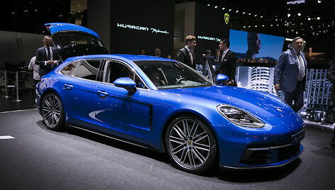 Ženevoje &ndash; naujojo &bdquo;Porsche Panamera Sport Turismo&ldquo; premjera