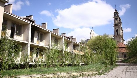 Misionierių ligoninė sostinės centre pavirto į landynę. 