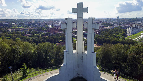 Įsibėgėjantį rudenį Vilniuje primena ne tik prasidėję mokslo metai ir vėstantys orai, bet ir nuo medžių pradėję kristi lapai.