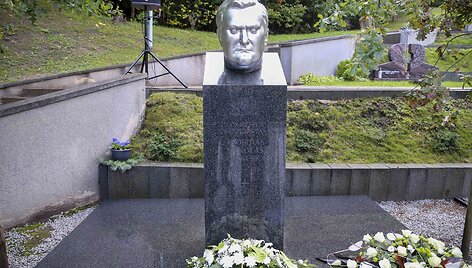 Paminėtos prezidento Algirdo Mykolo Brazausko 85-osios gimimo metinės
