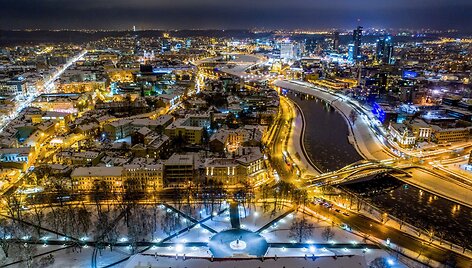 Gimtadienį &scaron;venčiančio Vilniaus vaizdai