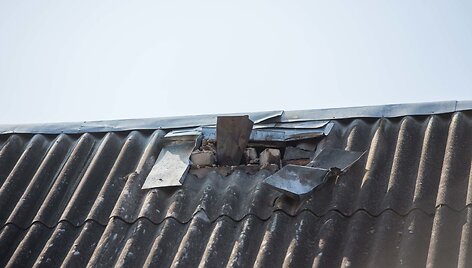 Namas Tabari&scaron;kių gatvėje į kurį trenkė žaibas