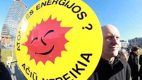 Protestavo prie&scaron; Visagino atominės elektrinės statybą.