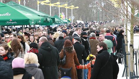 Į jau tradicine tapusią &scaron;e&scaron;tąją  stintų &scaron;ventę sugužėjo gausybė svečių.