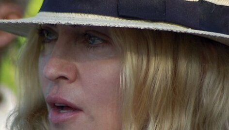 Madonna sunkiai i&scaron;gyvena dėl jai nepalankaus teismo sprendimo.