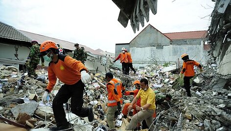 Indoneziją sukrėtė dar vienas žemės drebėjimas