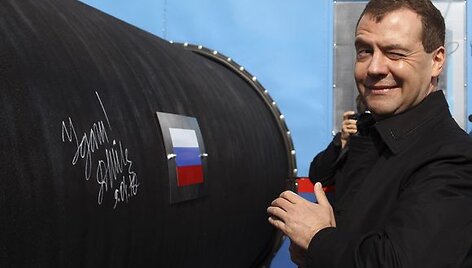 D.Medvedevas per &bdquo;Nord Stream&ldquo; atidarymą
