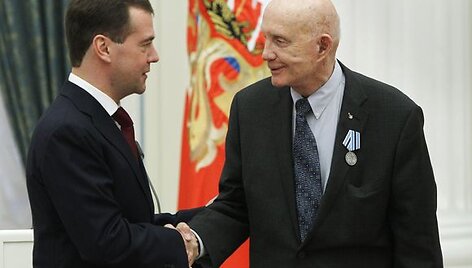 Dmitrijus Medvedevas ir Thomas Staffordas