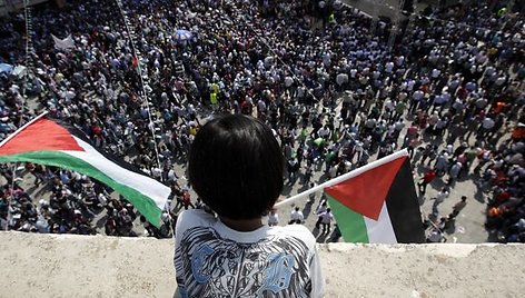 Palestiniečiai reikalauja, kad JT pripažintų jų valstybę