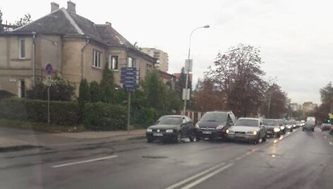Įvykio vietoje Žalgirio gatvėje