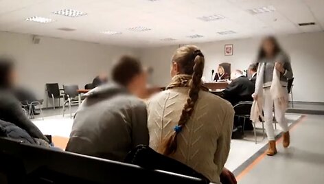 Jaunuolių trijulės byla dėl vagysčių