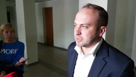 rezisieriu-ir-aktoriu-kaltinantis-prokuroras