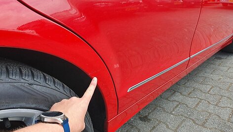 Skelbimas apie neva parduodamą automobilį
