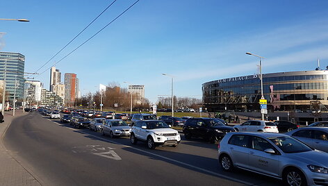 Spūstis po BMW avarijos