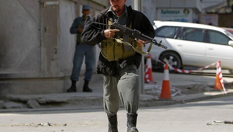 Sekmadienį Kabulą sukrėtė sprogimai