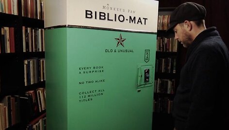 Įdomus prietaisas knygyne