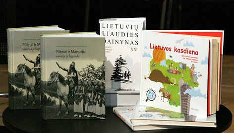 Patriotinių knygų konkursas