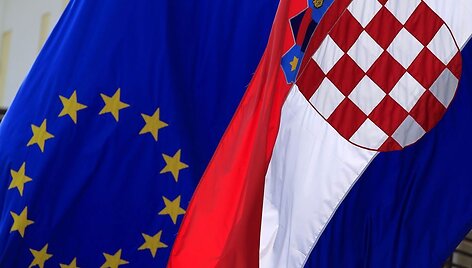 Kroatijos ir Europos Sąjungos vėliavos