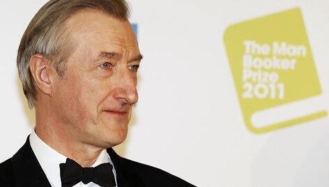Julian Barnes, gavęs &bdquo;Man Booker&ldquo; apdovanojimą