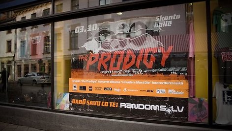 „The Prodigy“ surengė pritrenkiantį pasirodymą beveik sausakimšoje Skonto halėje. 