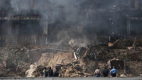 Lėktuvas kliudė septynių aukštų pastatą Teksase