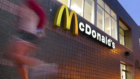 „McDonald's“ pelnas auga