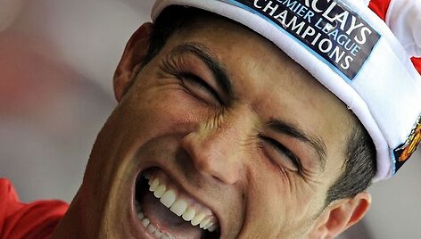 Mikrofono C.Ronaldo griebėsi po triumfo &bdquo;Premier&ldquo; lygoje.