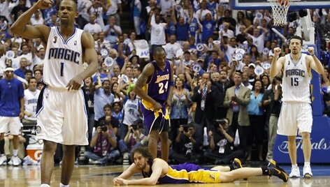 &bdquo;Magic&ldquo; ekipa nutraukė &scaron;e&scaron;ių pralaimėjimų i&scaron; eilės NBA lygos finaluose seriją.
