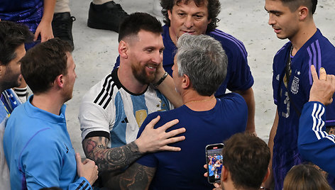 Lionelis Messi kartu su tėvu Jorge