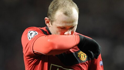 W.Rooney neįtikėtinai greito pasveikimo po traumos patekti į pusfinalį &bdquo;Manchester United&ldquo; neužteko