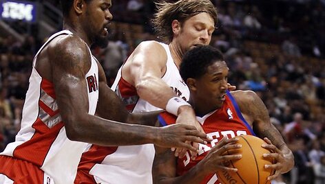 &bdquo;Raptors&ldquo; ir &bdquo;76ers&ldquo; ekipų akistatoje nugalėtojas paai&scaron;kėjo tik po dviejų pratęsimų