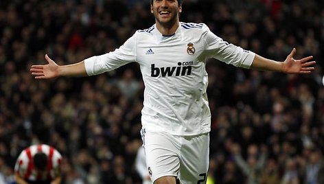 Gonzalo Higuainas