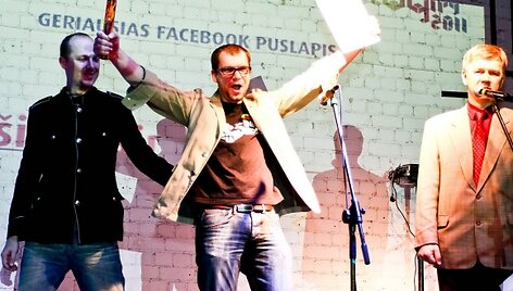 Tomas Tumalovičius triumfuoja &bdquo;Login&ldquo; apdovanojimuose.
