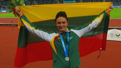 &Scaron;e&scaron;tadienį sidabro medalį Lietuvai pelnė septynkovininkė Viktorija Žemaitytė.