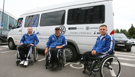Atnaujintas reikalingas transportas neįgaliųjų teniso klubo nariams suteikė galimybę sudalyvauti reitinginiuose turnyruose.