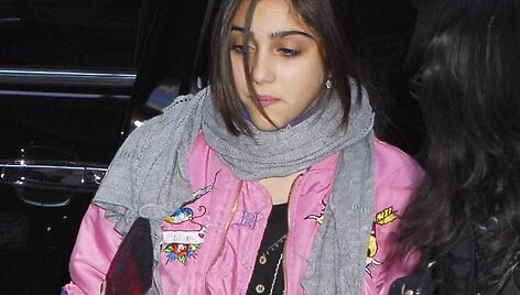 Lourdes Ciccone - Leon