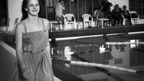 Pagrindinis vaidmuo &scaron;iuolaikinę operą &bdquo;Katia Kabanova&ldquo; pristatančiame vaizdo klipe teko daugkartinei Lietuvos moksleivių &scaron;uolių į vandenį čempionei Ligitai Malinauskaitei