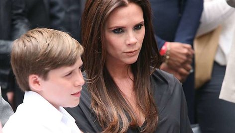 Victoria Beckham su sūnumi Brooklynu