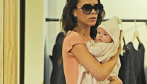 Victoria Beckham su dukra Harper