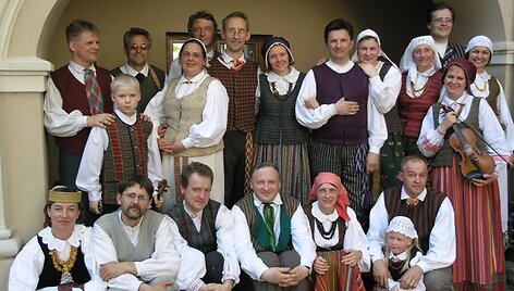 Ansamblis &bdquo;Jorė&ldquo;