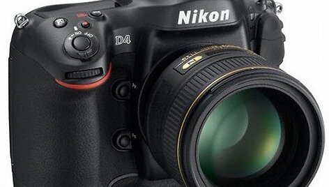 Skaitmeninis veidrodinis fotoaparatas &bdquo;Nikon D4&ldquo;.
