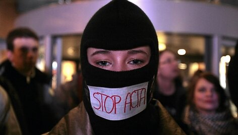Protesto akcija prie&scaron; ACTA susitarimą Lenkijoje