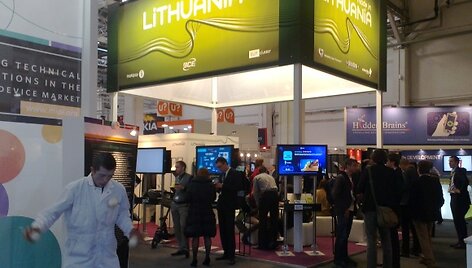 Lietuvos stendas Barselonoje vykstančiame technologijų renginyje &bdquo;Mobile World Congress&ldquo;.