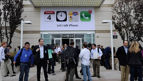 &bdquo;iPhone 4S&ldquo; pristatymo akimirka