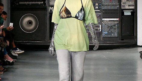 &bdquo;MM6 Maison Margiela&ldquo; 2016 m. pavasario-vasaros kolekcijos pristatymas 