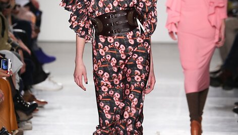 &bdquo;A Détacher&ldquo; 2016 m. rudens-žiemos kolekcijos modelis