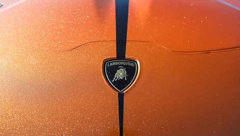 &bdquo;Lamborghini&ldquo; automobilis