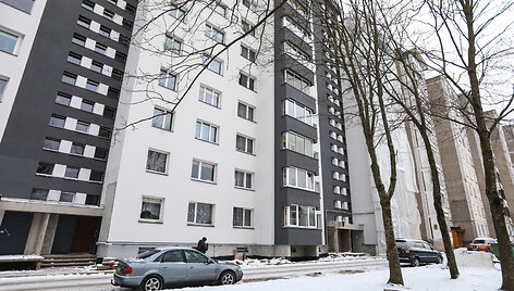 Renovuojamas daugiabutis