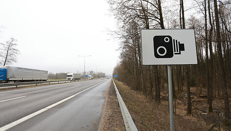 Trasporto priemonių fiksavimo įranga